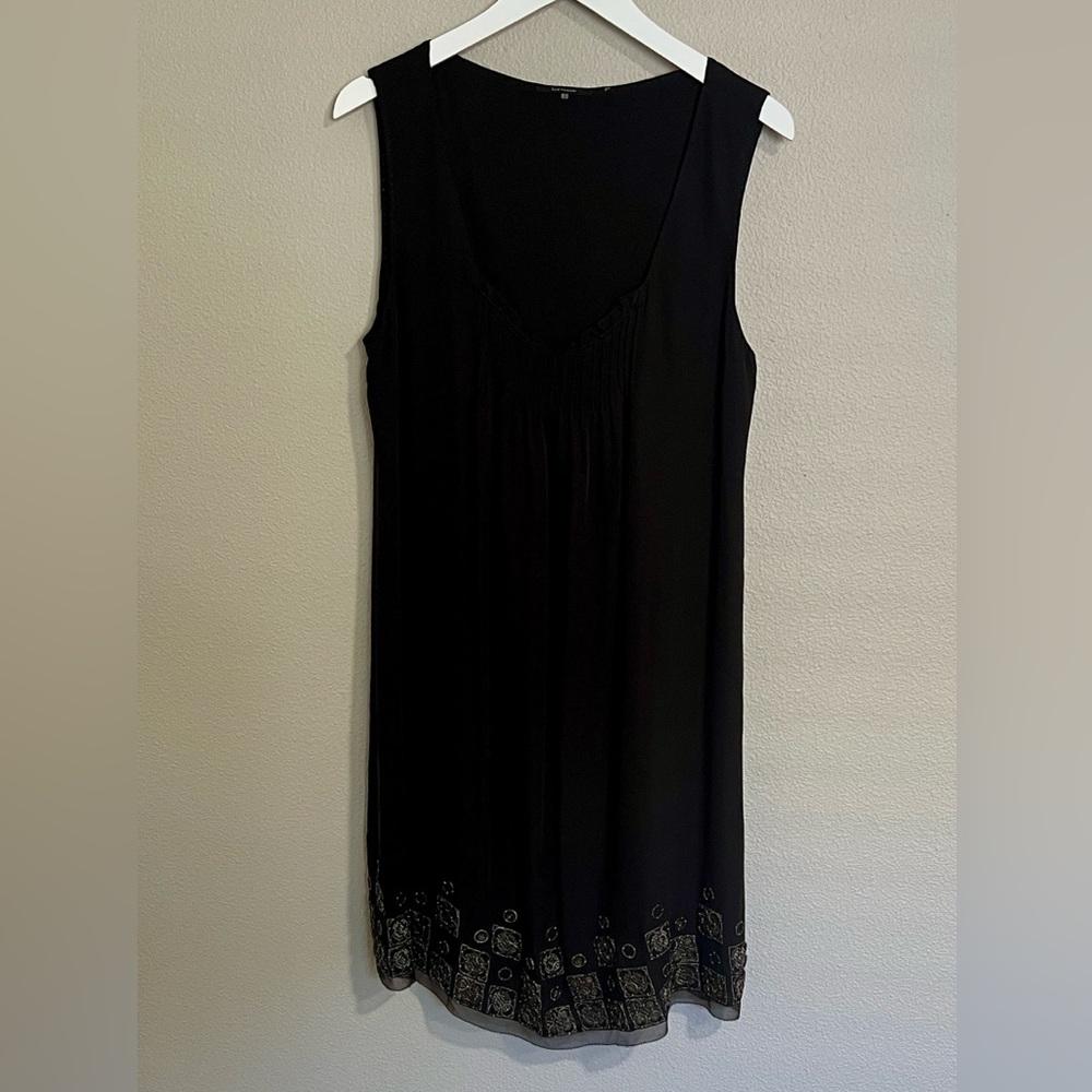 Elie Tahari Sleeveless Cocktail Dress with Silver Bronze Embellishment Hem